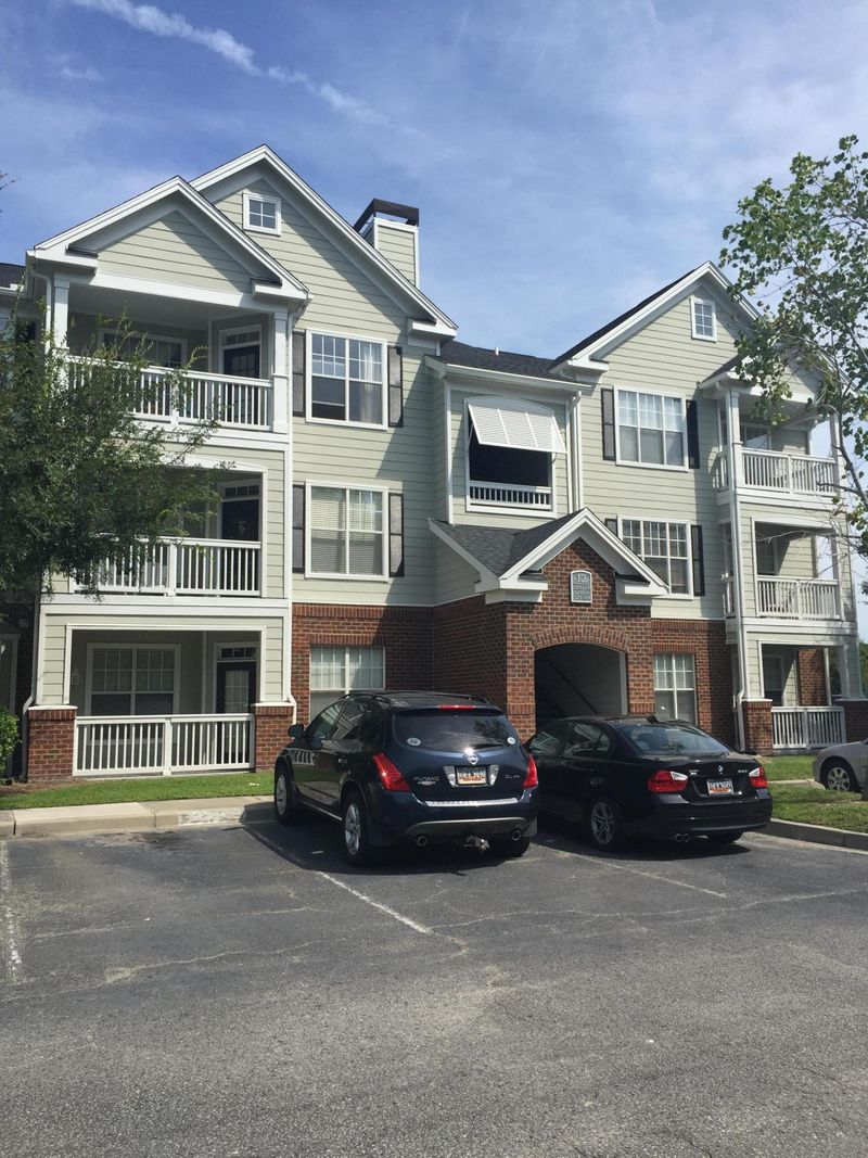 45 Sycamore Ave #1215, Charleston, SC 29407