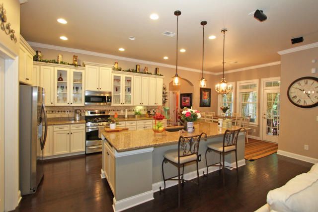 1717 Wellstead St, Mount Pleasant, SC 29466