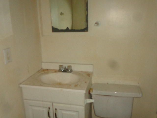 166 Stratton Dr, North Charleston, SC 29420