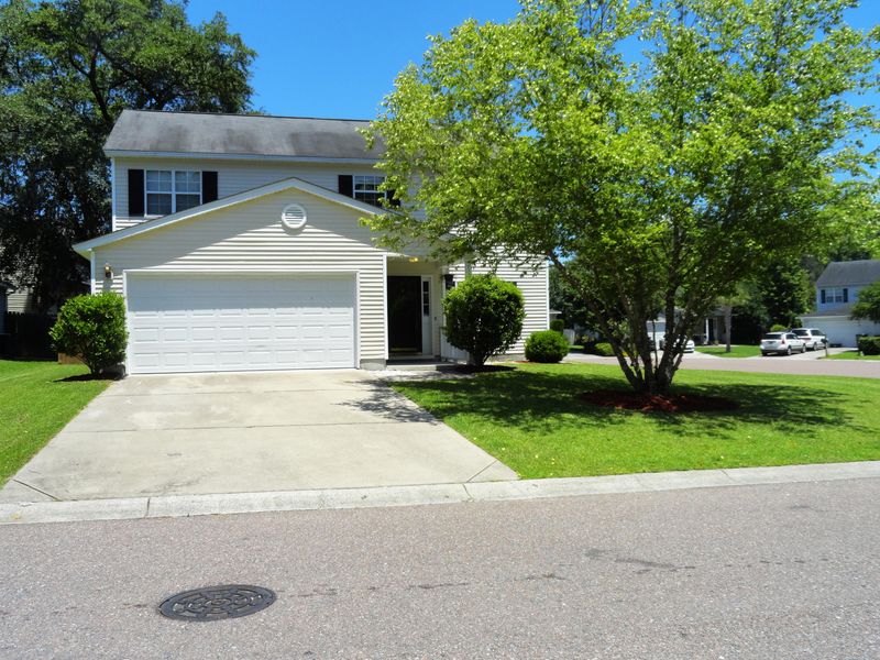 7992 Long Shadow Ln, North Charleston, SC 29406