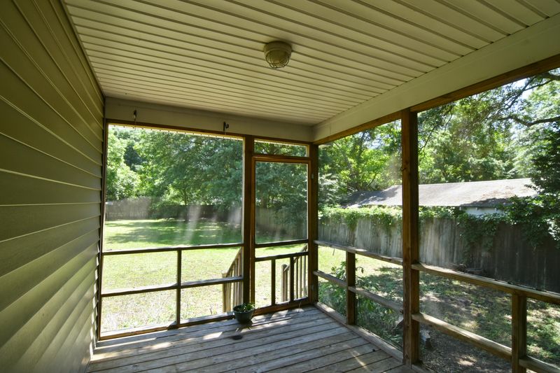 1306 Jeffords St, Charleston, SC 29412