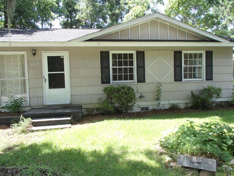 869 Savage Rd, Charleston, SC 29414