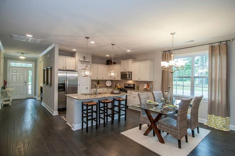 8157 Halbert Dr, North Charleston, SC 29406