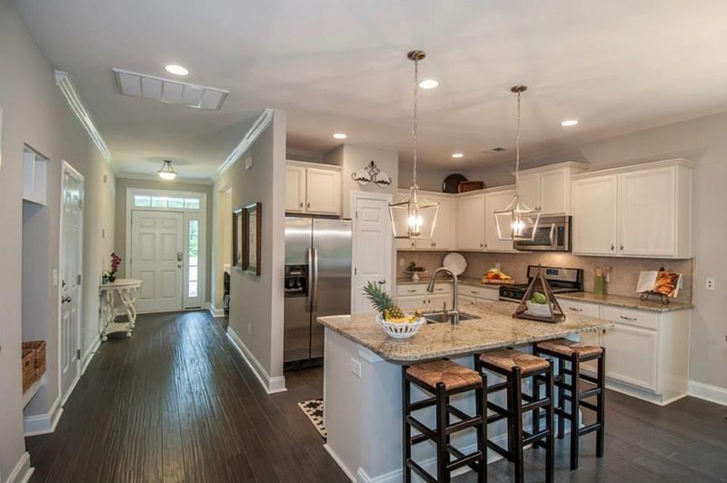 8157 Halbert Dr, North Charleston, SC 29406