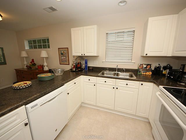 2156 Kings Gate Ln, Mount Pleasant, SC 29466
