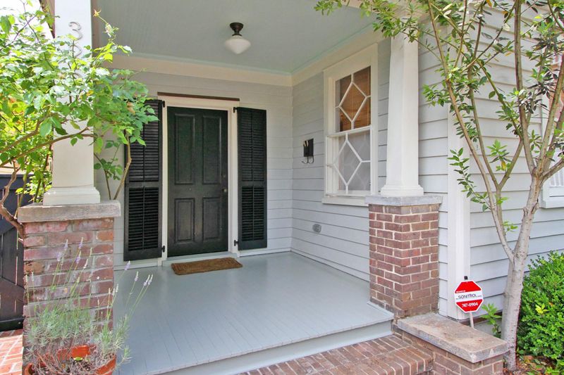 325 Ashley Ave, Charleston, SC 29403