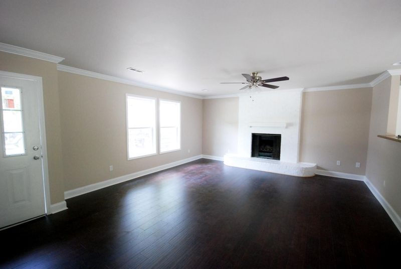 203 Maple Dr, Summerville, SC 29485