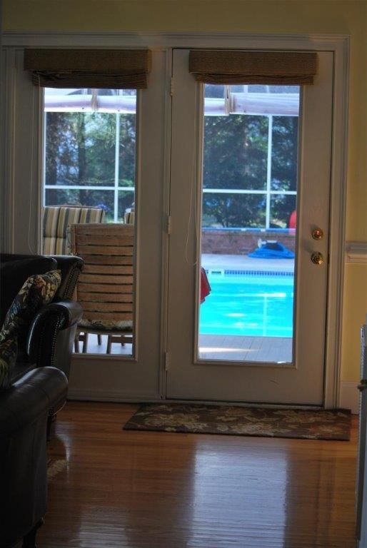 326 Ragos Ln, Charleston, SC 29412