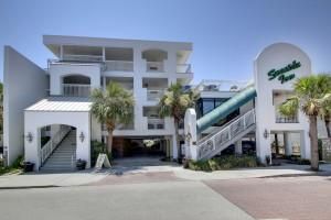 1004 Ocean Blvd #205, Isle Of Palms, SC 29451