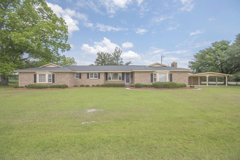 499 Grooms Rd, Cross, SC 29436