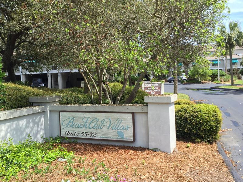 60 Beach Club Villas Ct #60, Isle Of Palms, SC 29451