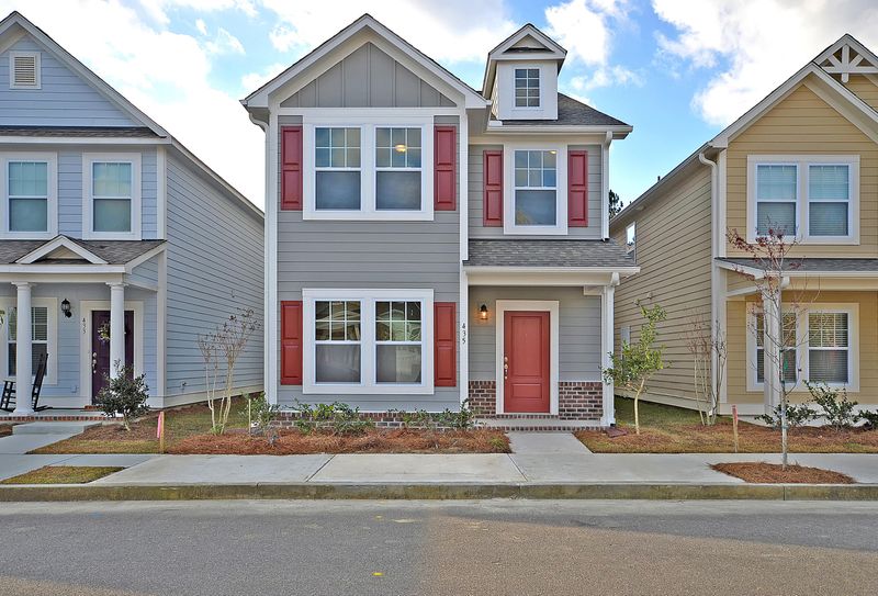 435 Verbena Ave #122, Summerville, SC 29483