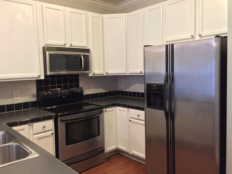 1829 Dogwood Rd #401, Charleston, SC 29414