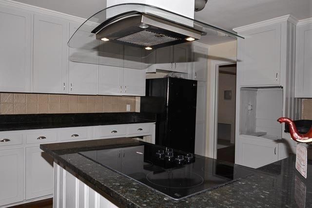 1556 Inland Ave, Charleston, SC 29412