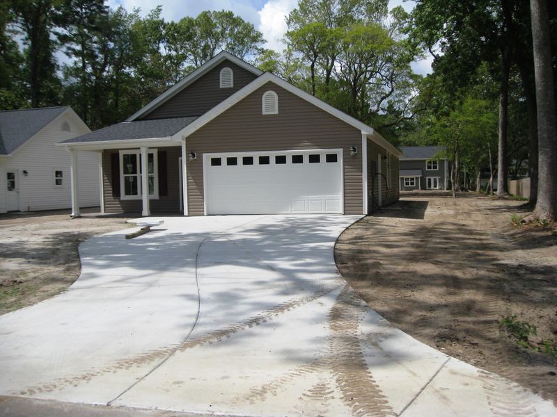 1940 Gasque, Johns Island, SC 29455