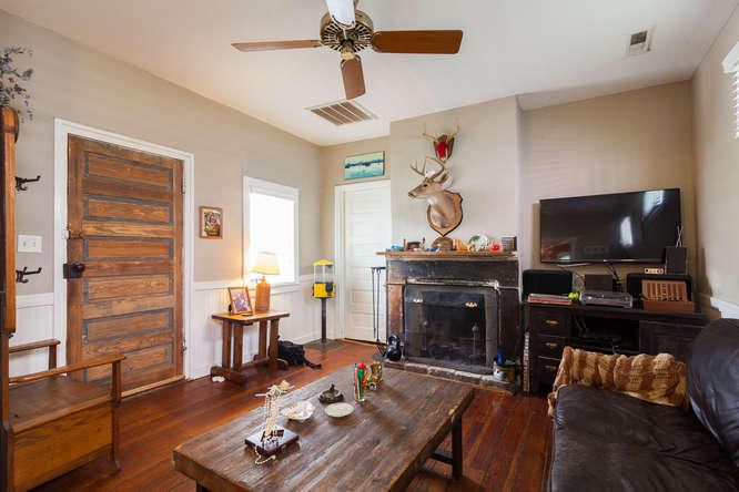 2.5 Larnes, Charleston, SC 29403