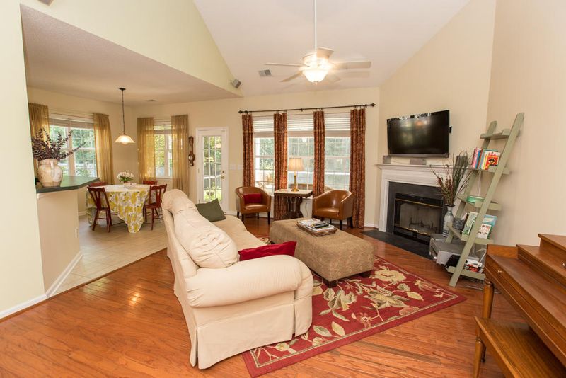 183 Cabrill Dr, Charleston, SC 29414