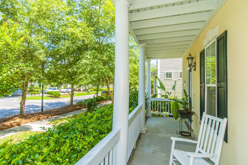 81 Creekside Dr, Summerville, SC 29485