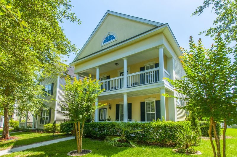 81 Creekside Dr, Summerville, SC 29485