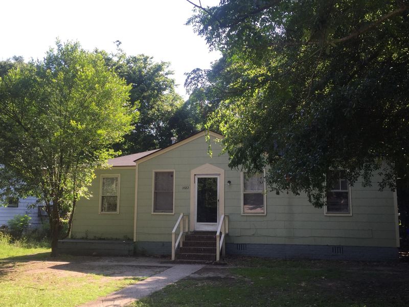2682 Olympia Ave, Charleston, SC 29405