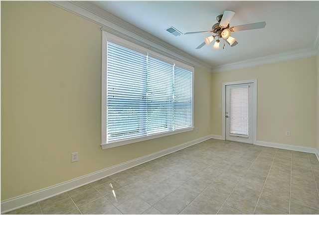 2244 Ashley Crossing Dr #412, Charleston, SC 29414