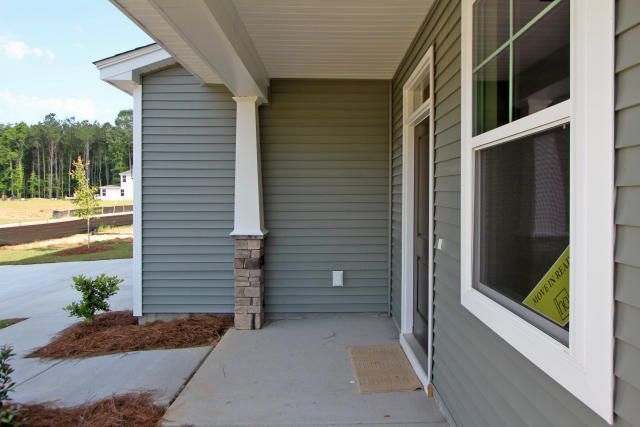 308 Bay Village Ln, Moncks Corner, SC 29461