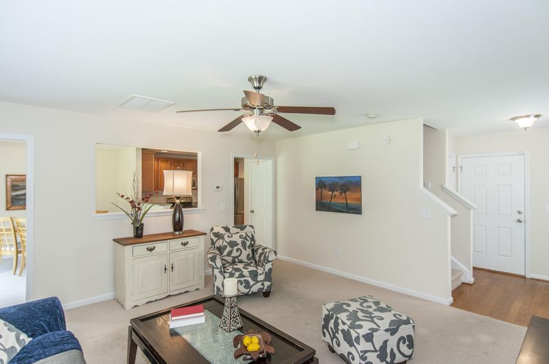 242 Island Green Rd, Goose Creek, SC 29445