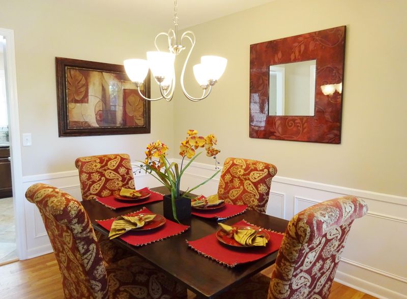 5302 Chantilly Ln, North Charleston, SC 29418