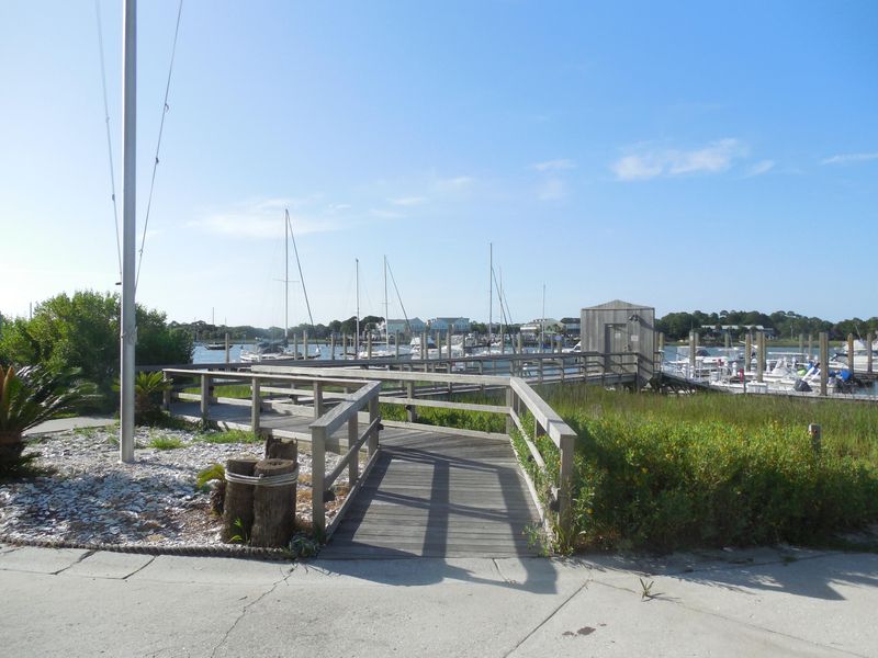 2 Mcdonough Rd #E-4, Folly Beach, SC 29439