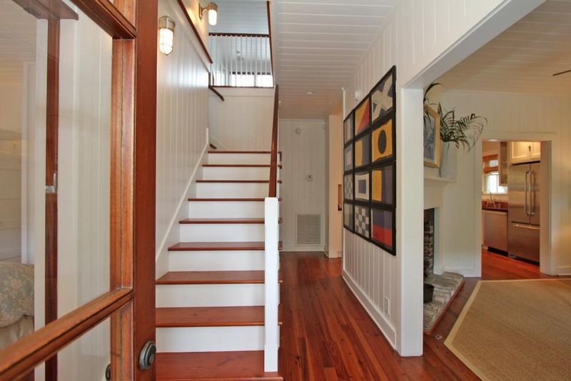 950 Middle St, Sullivans Island, SC 29482