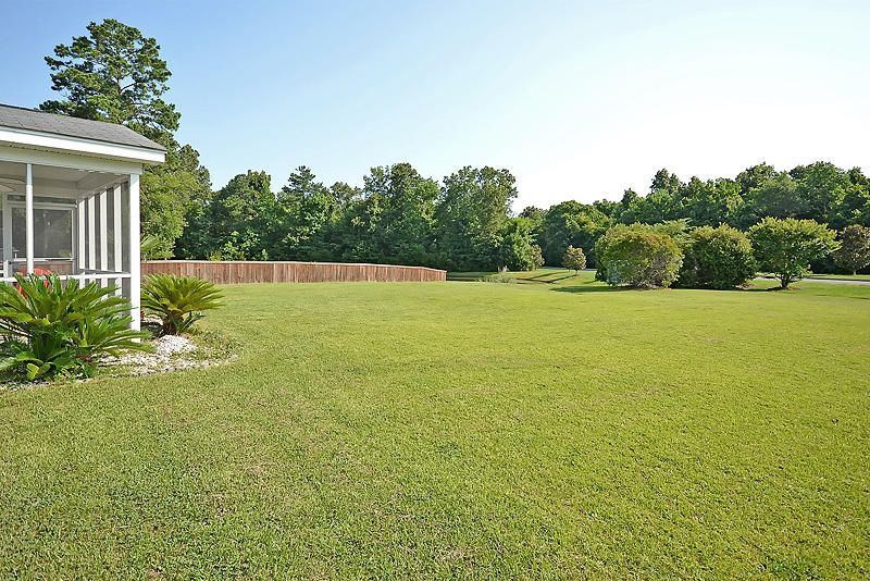 104 Latham Ln, Goose Creek, SC 29445