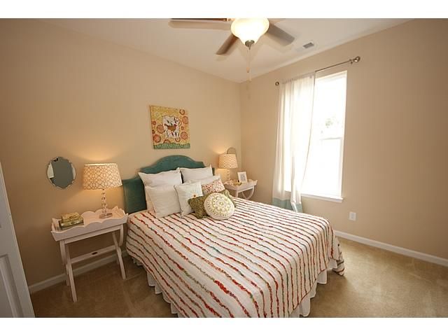 271 Spectrum Rd, Summerville, SC 29483