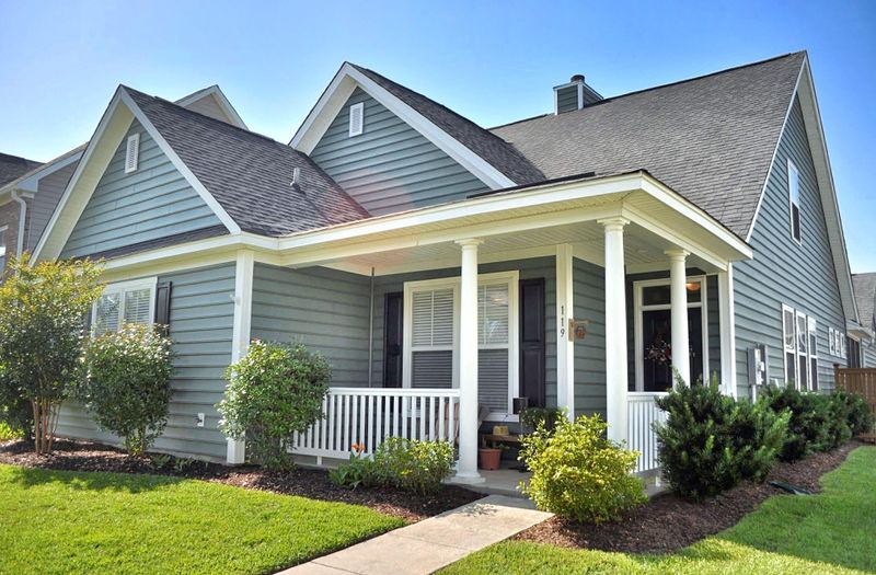 119 Pavilion St, Summerville, SC 29483