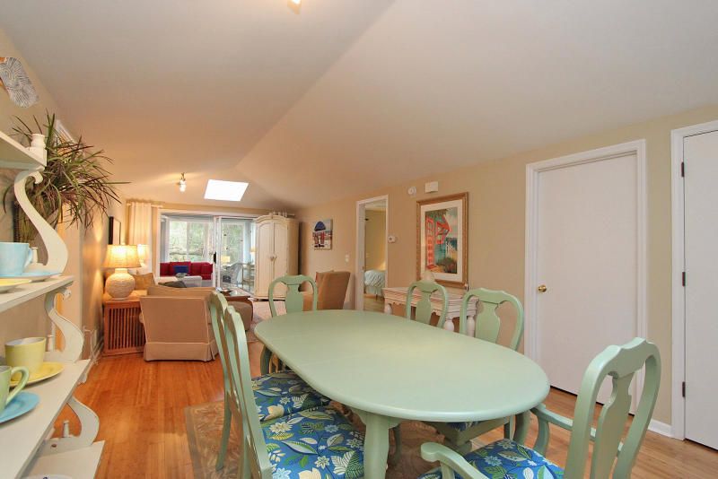 9 Sandcrab Ct, Isle Of Palms, SC 29451