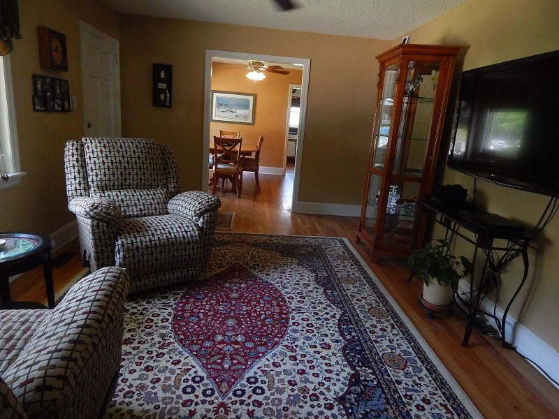 1035 Riverview, Hanahan, SC 29410