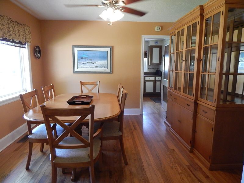 1035 Riverview, Hanahan, SC 29410