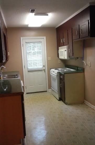 424 Longleaf Dr, Summerville, SC 29483