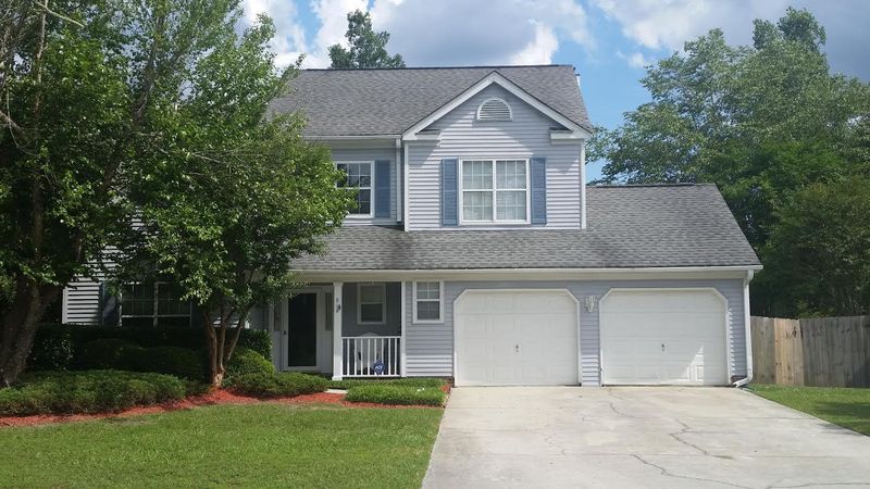214 Thomaston Ave, Summerville, SC 29485