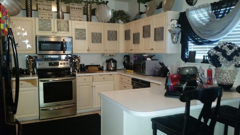 214 Thomaston Ave, Summerville, SC 29485