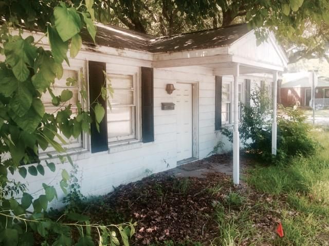 2102 Maybank Hw, Charleston, SC 29412