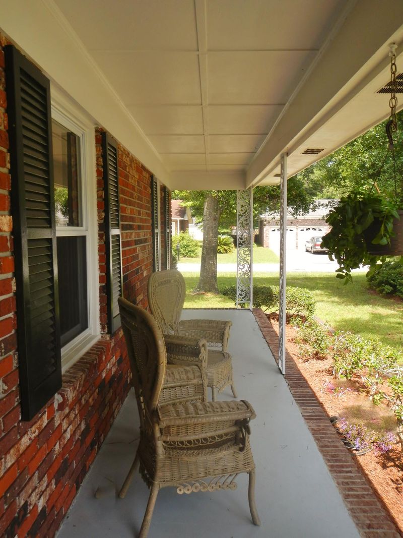 780 Brown Dr, Charleston, SC 29412