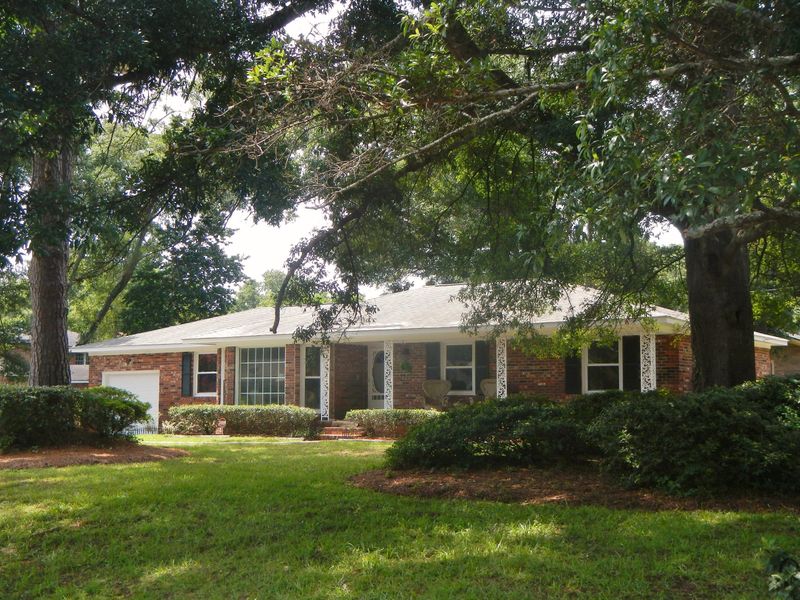 780 Brown Dr, Charleston, SC 29412