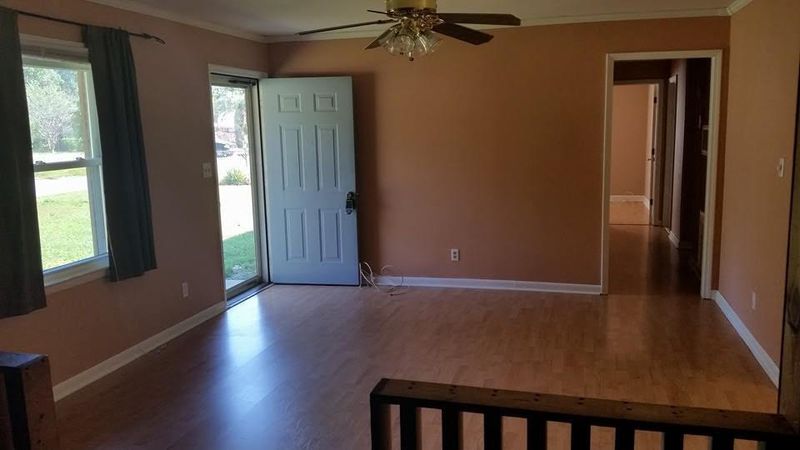 25 Plainfield Dr, Goose Creek, SC 29445