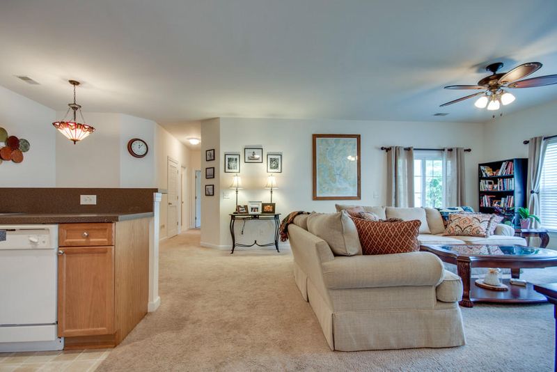 1602 Whitby Ln, Charleston, SC 29414