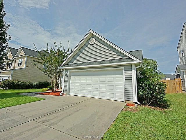 107 Corrientes Ct, Summerville, SC 29483