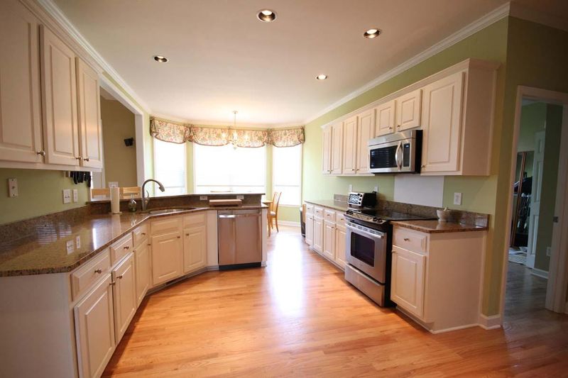 275 Oak Point Landing Dr, Mount Pleasant, SC 29464