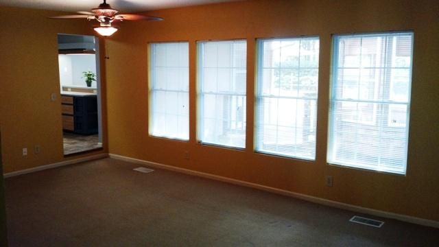1049 Law Ln, Mount Pleasant, SC 29464