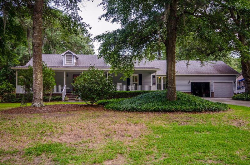 303 Bampfield Dr, Mount Pleasant, SC 29464