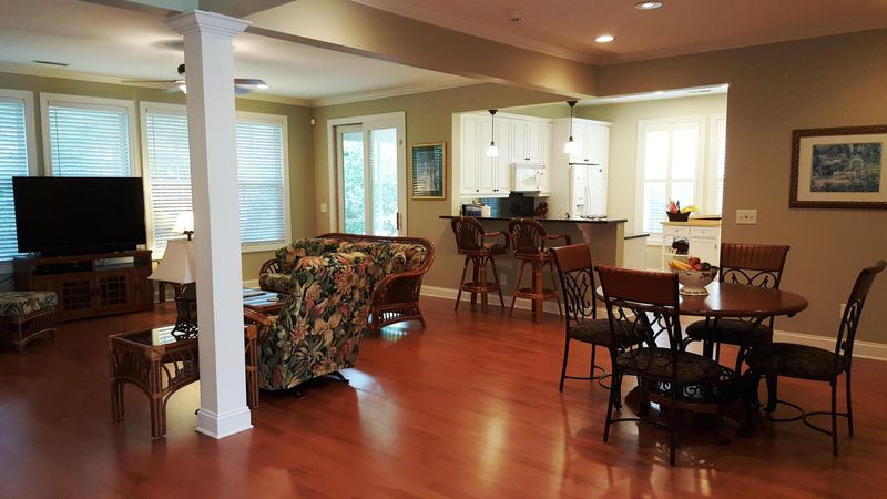 2104 Tibbett Ct, Charleston, SC 29414