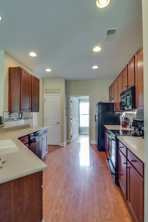 129 Back Tee Cir, Summerville, SC 29485